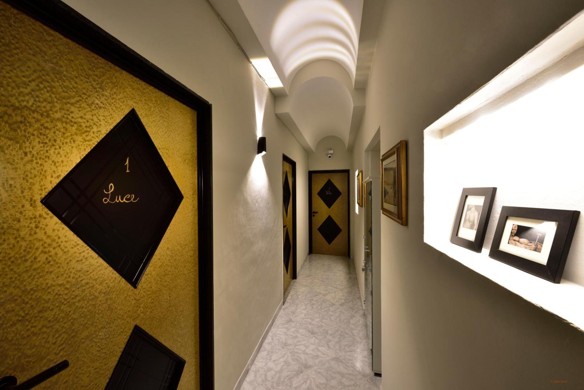 Ciaobari Apartment - Elegant 4 Bedrooms In The Heart Of Old Town Exterior photo